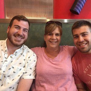 Meet your Posher, Kim